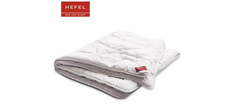 Eine moderne Wollbettdecke von Hefel
